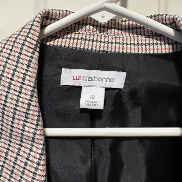Liz Claiborne Blazer - Plaid - Picture 2 of 3